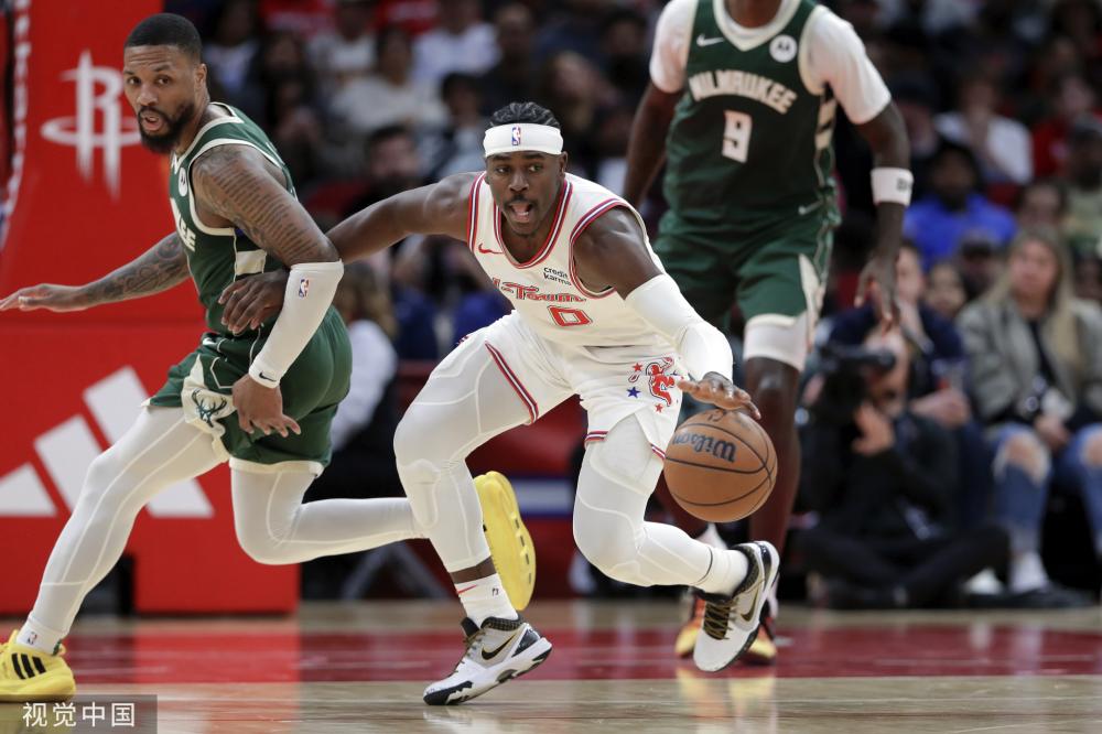 他在边路的 他在边路的