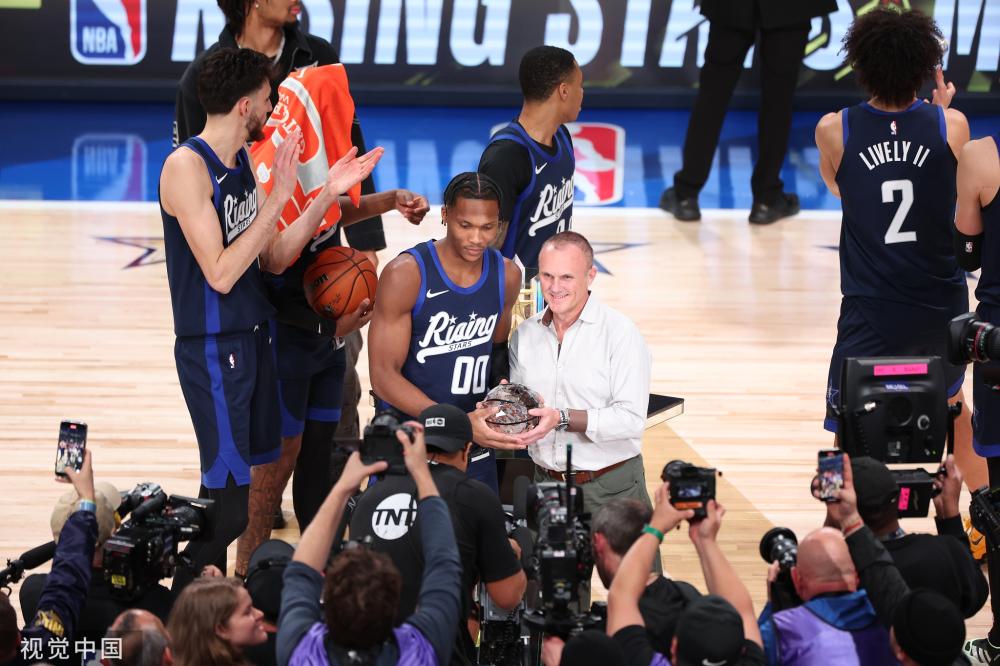 击剑运动注 击剑运动注