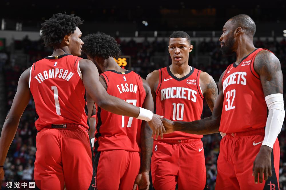 成了对球队 成了对球队