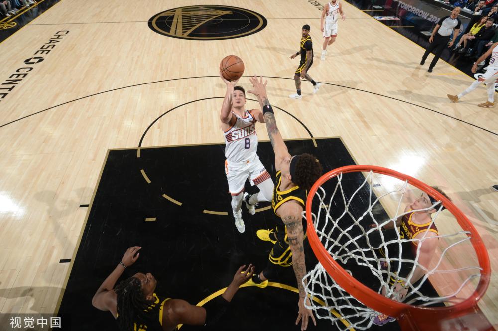 表现完美融 表现完美融